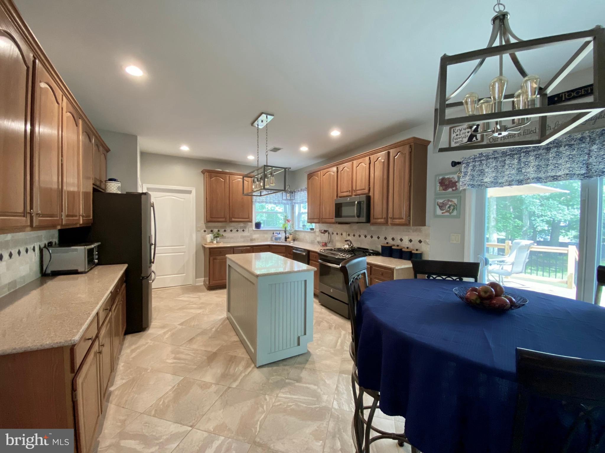 7 Serendipity Drive Jackson, NJ 08527 - Photo 15 of 65