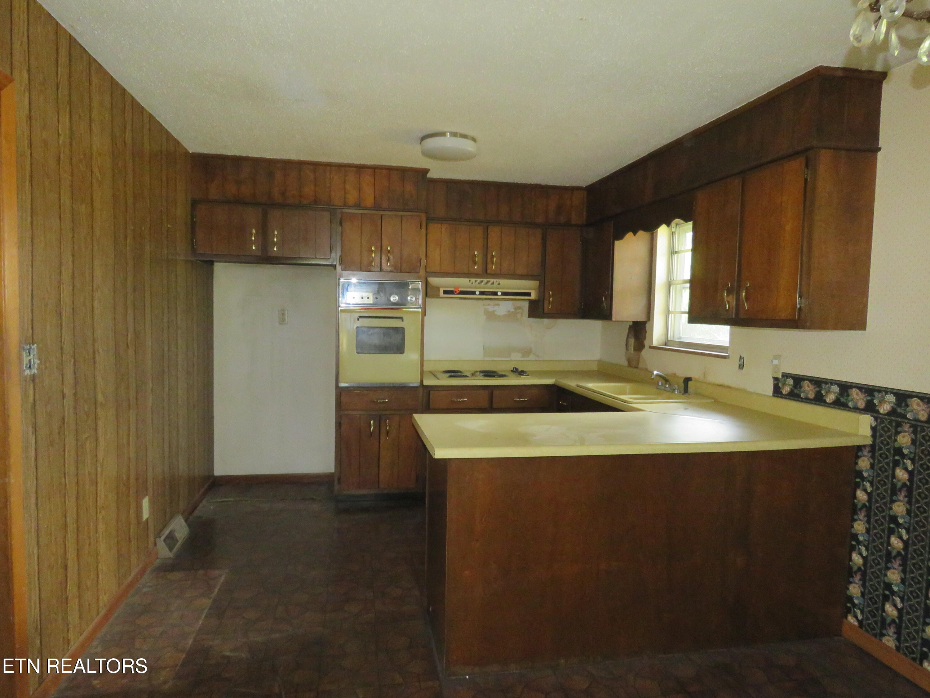 1007 Davenport Road Maryville, TN 37801 - Photo 13 of 16 IMG_0060