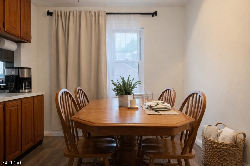 296 Esplanade, Unit 27 Maywood, NJ 07607 - Photo 5 of 8