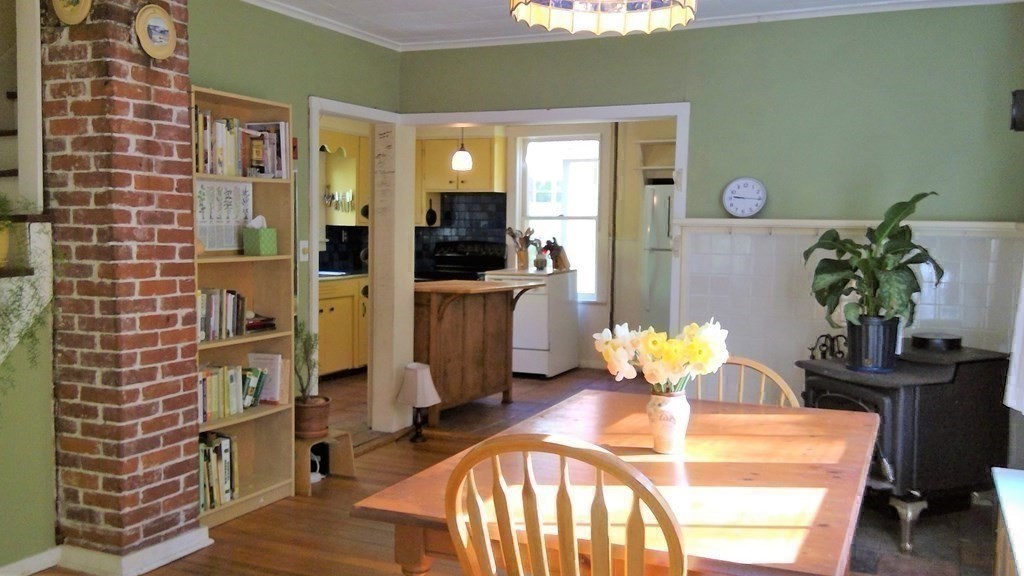 20 Frankton Road Shelburne, MA 01370 - Photo 12 of 41 a dining room with furniture and wooden floor