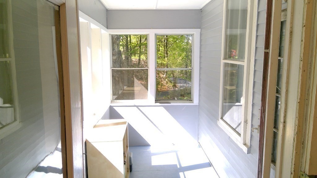 20 Frankton Road Shelburne, MA 01370 - Photo 21 of 41 a view of an front door