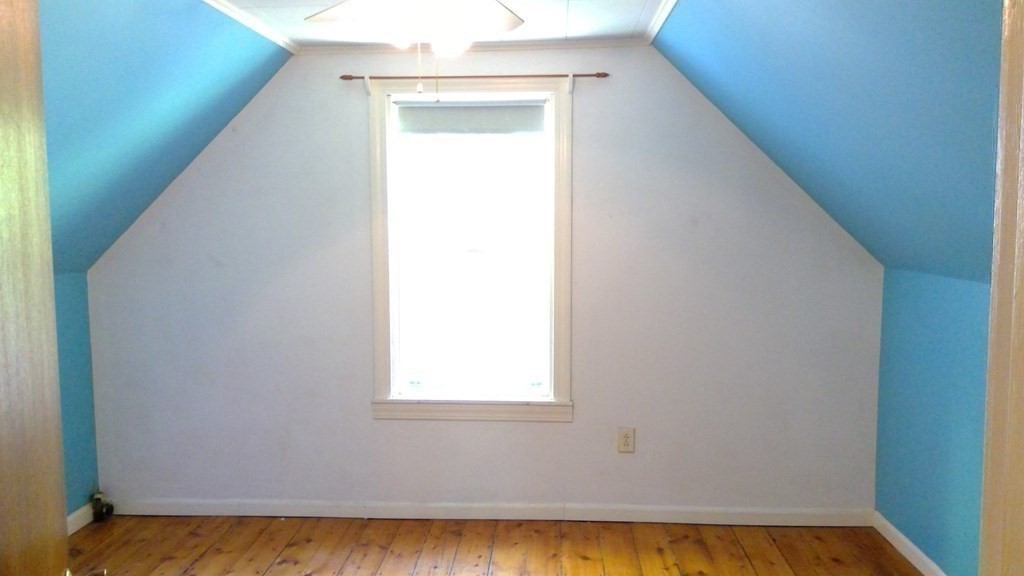 20 Frankton Road Shelburne, MA 01370 - Photo 25 of 41 a view of small space with window