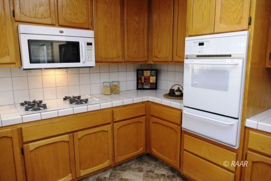 105 Cobria Place Ridgecrest, CA 93555 - Photo 9 of 34