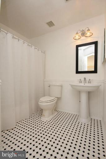 10751 Easterday Road Myersville, MD 21773 - Photo 16 of 27 BATH