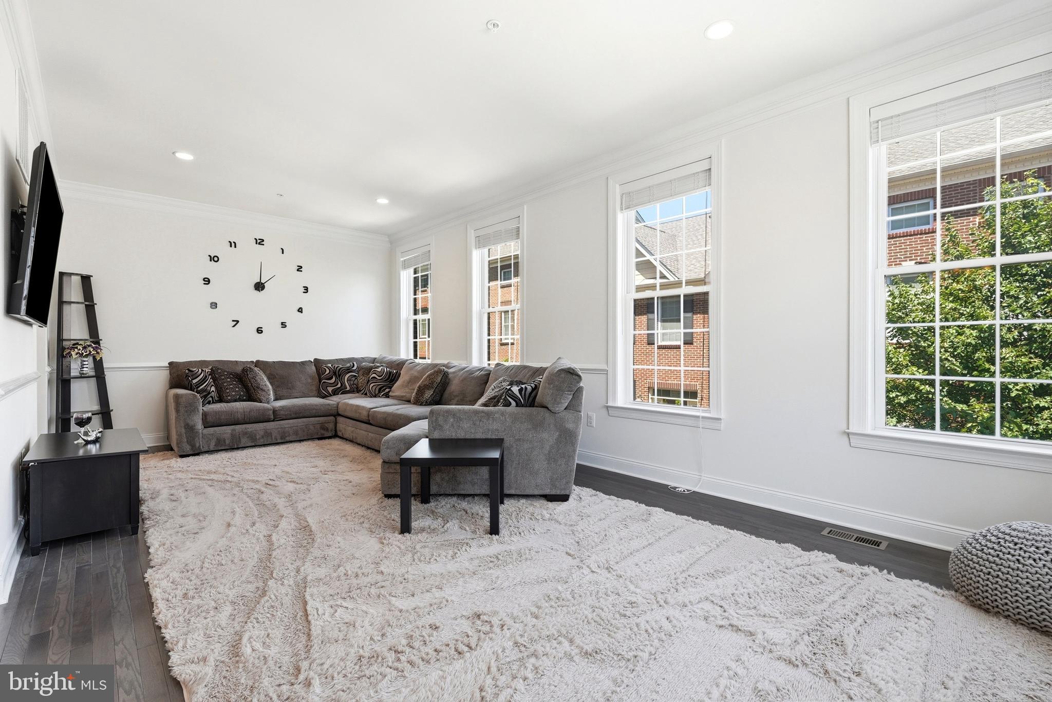 2602 Maple Rock Road Hanover, MD 21076 - Photo 11 of 60 Family room