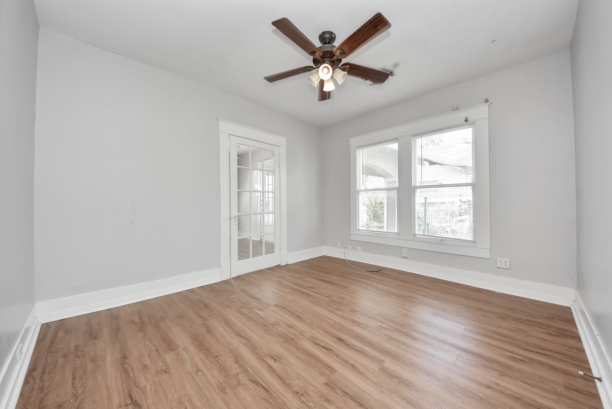 6 Jenkins Street Houston, TX 77003 - Photo 32 of 42