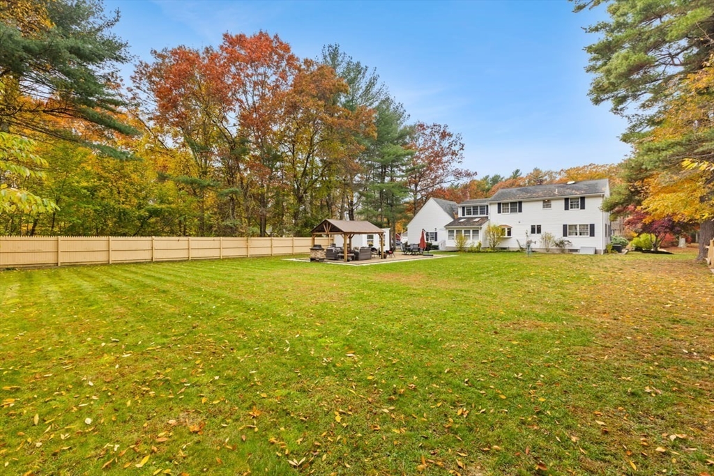 47 Fairbanks Road Raynham, MA 02767 - Photo 12 of 42 Gallery Image 12