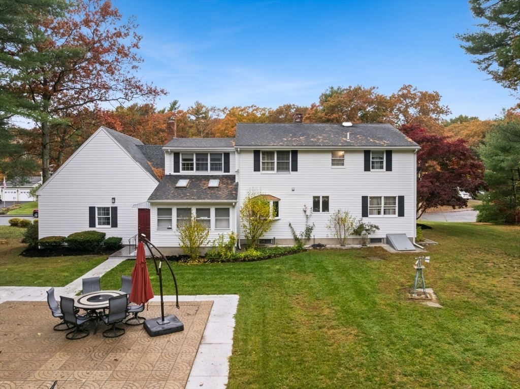 47 Fairbanks Road Raynham, MA 02767 - Photo 10 of 42 Gallery Image 10