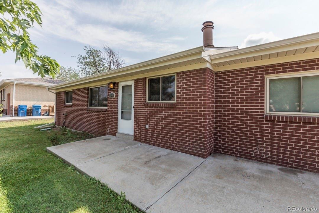 4040 Moore Street Wheat Ridge, CO 80033 - Photo 3 of 29 Gallery Image 3