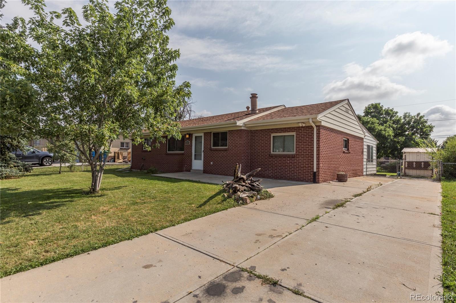 4040 Moore Street Wheat Ridge, CO 80033 - Photo 4 of 29 Gallery Image 4