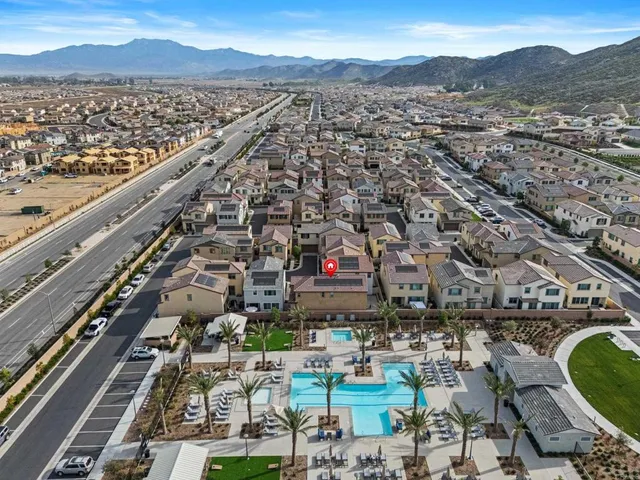 $499,999 | 31589 Wieck Road, Winchester, CA 92596