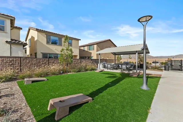 $499,999 | 31589 Wieck Road, Winchester, CA 92596