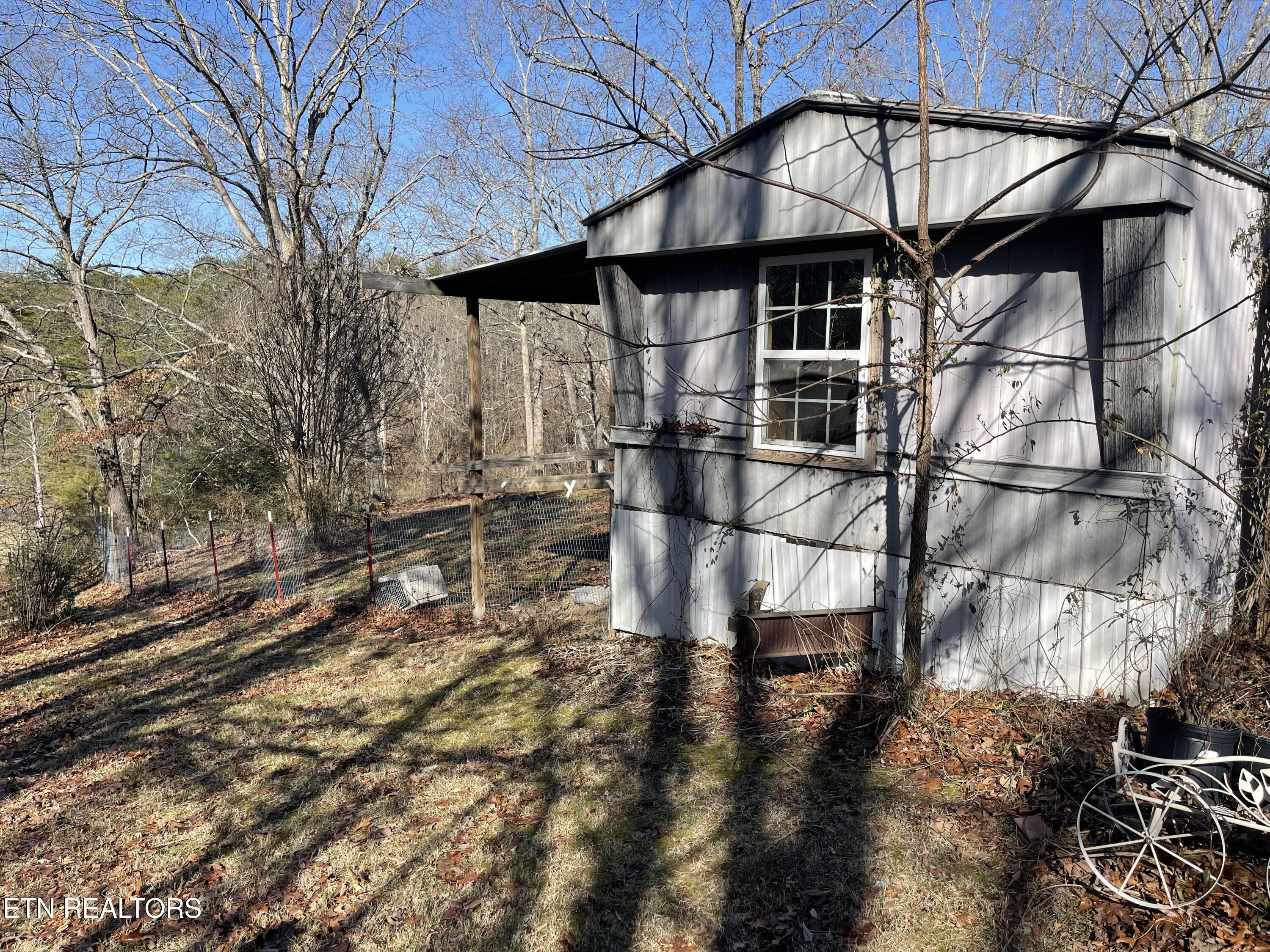 17670 Clear Branch Road South Loudon, TN 37774 - Photo 3 of 18 Side View