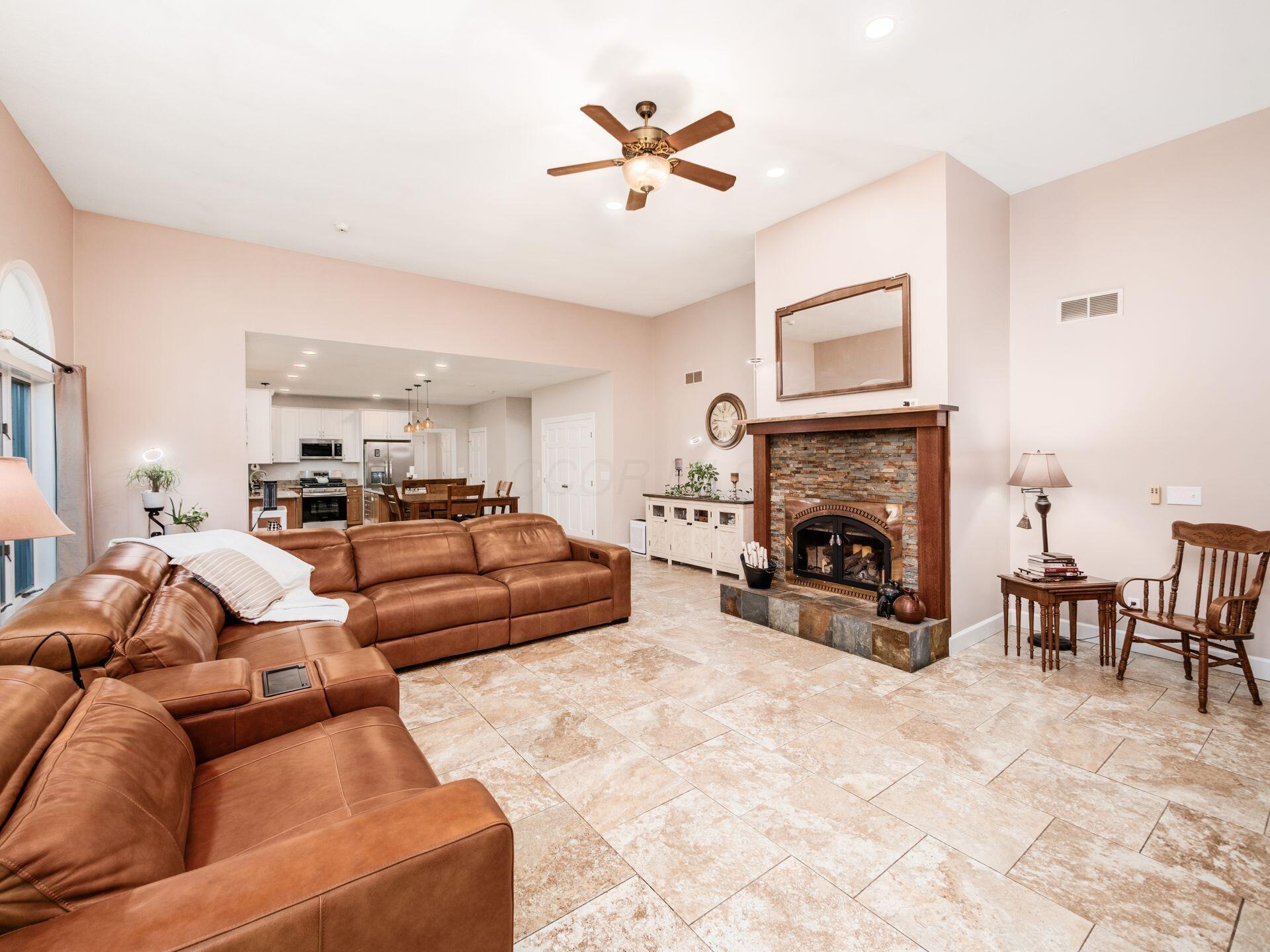4365 St James Road Waldo, OH 43356 - Photo 15 of 68 Family Room