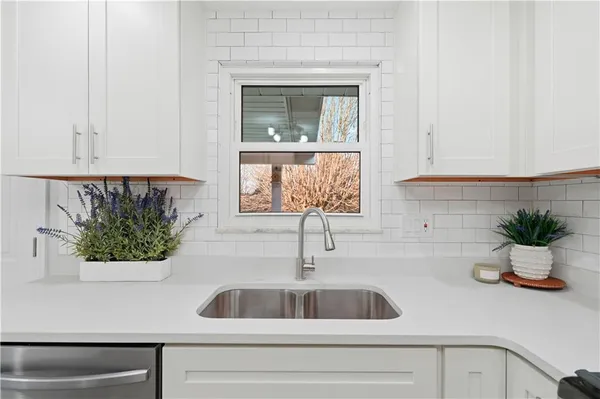 $264,900 | 408 Highview Street, Latrobe, PA 15650