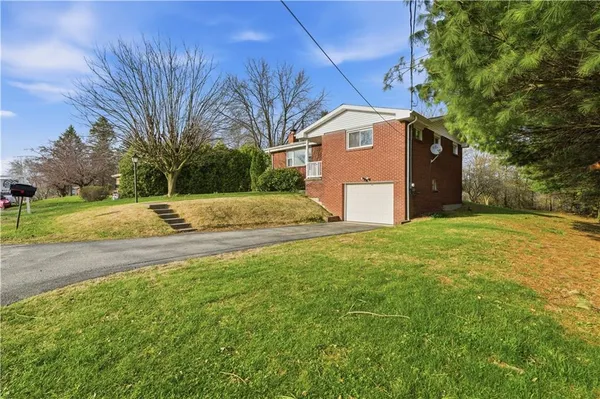 $264,900 | 408 Highview Street, Latrobe, PA 15650