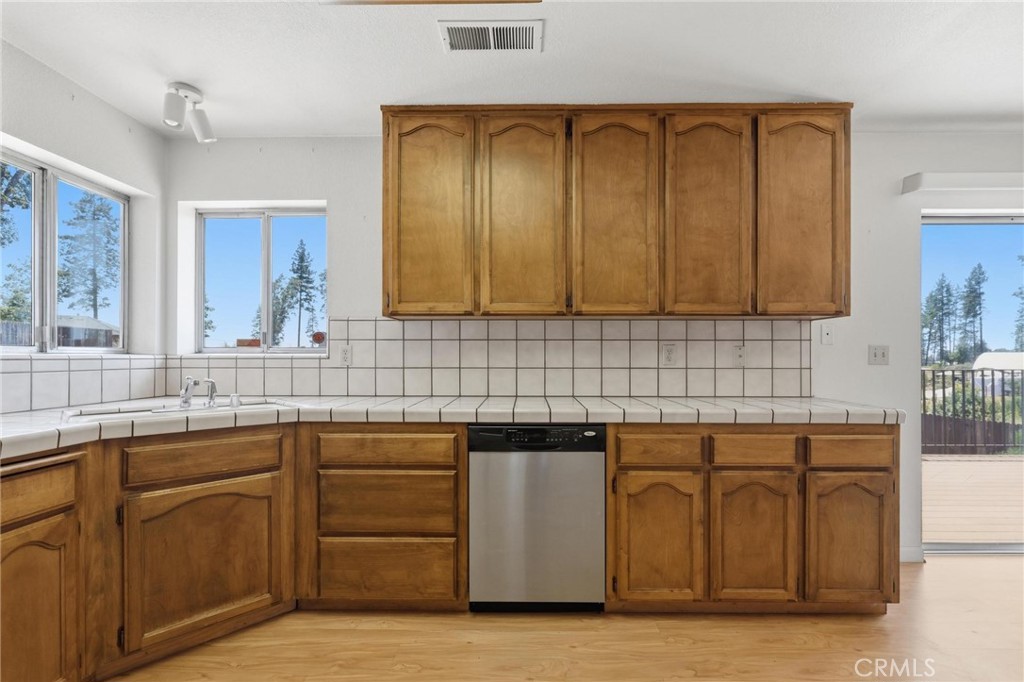 5727 Newland Road Paradise, CA 95969 - Photo 14 of 37