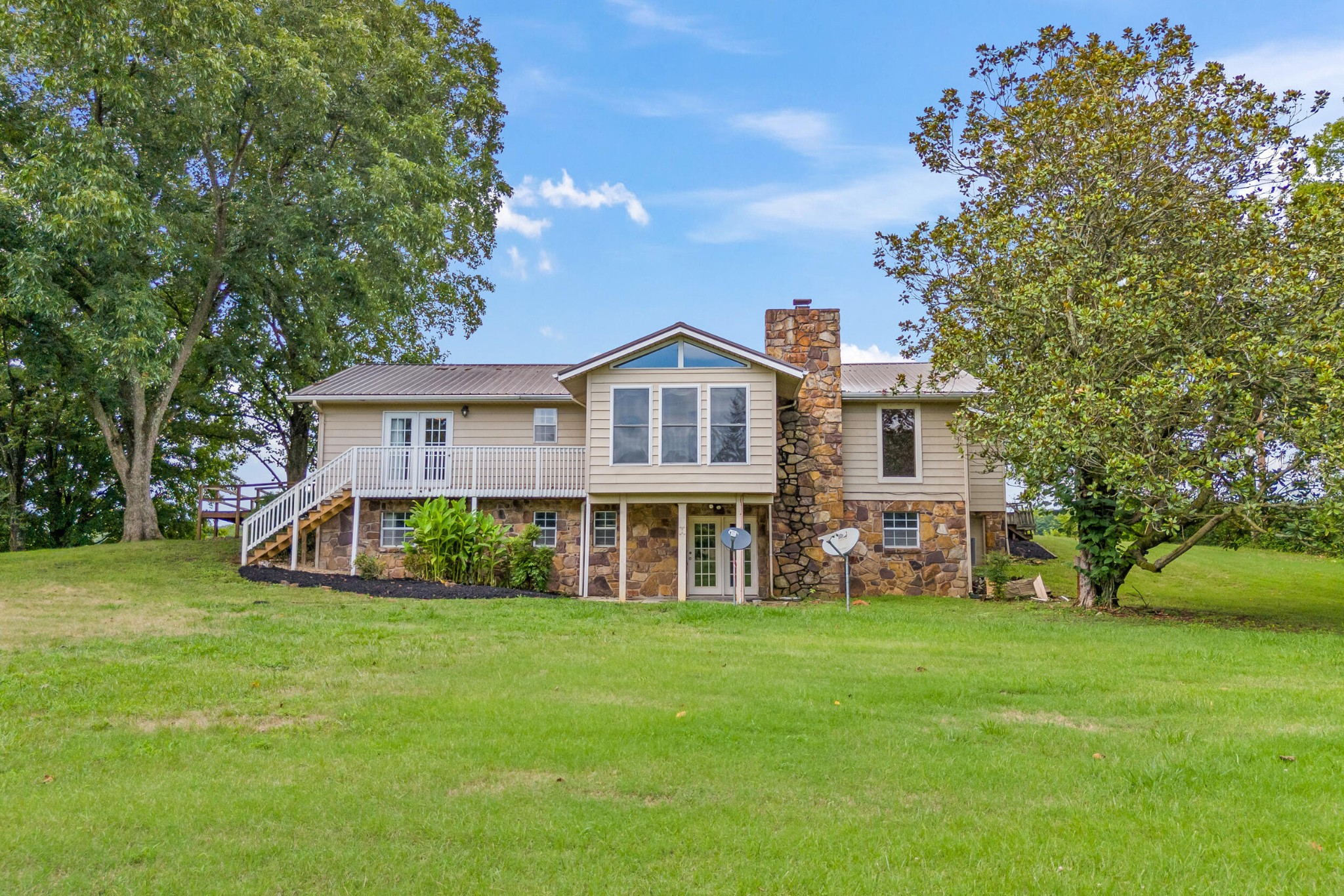 2719 Bethel Church Road Sevierville, TN 37876 - Photo 3 of 57 Gallery Image 3