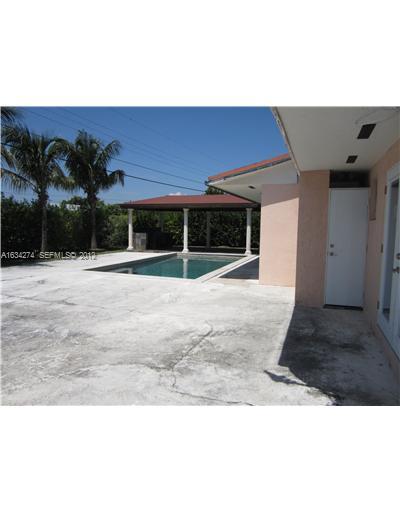 20520 Southwest 115th Road Miami, FL 33189 - Photo 11 of 13 Exterior Back