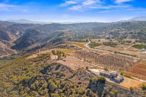 $595,000 | 15840 Highland Valley Road, Escondido, CA 92025