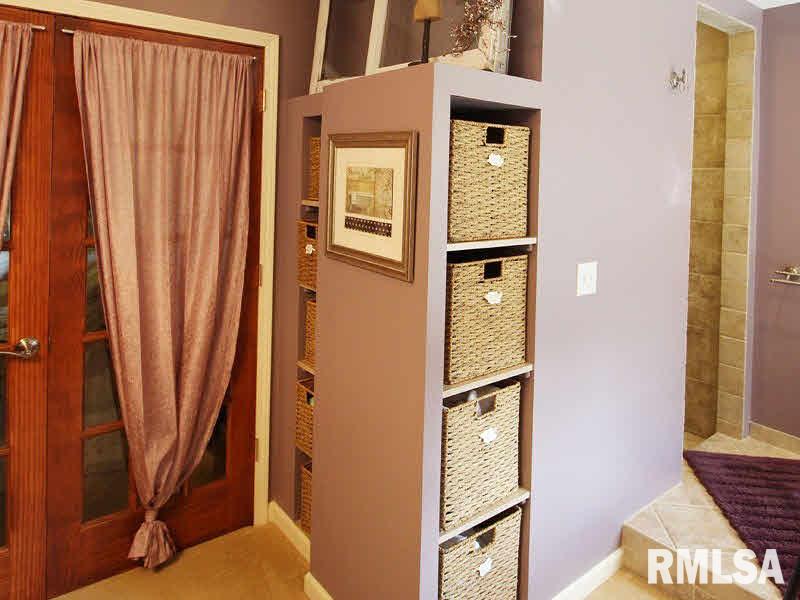 8883 East Dix-Irvington Road Dix, IL 62830 - Photo 26 of 36 Gallery Image 26