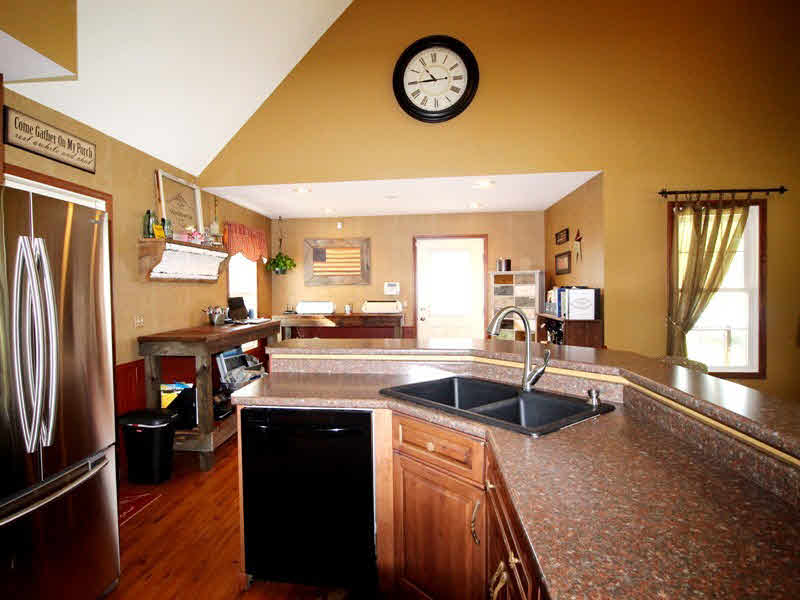 8883 East Dix-Irvington Road Dix, IL 62830 - Photo 8 of 36 Gallery Image 8