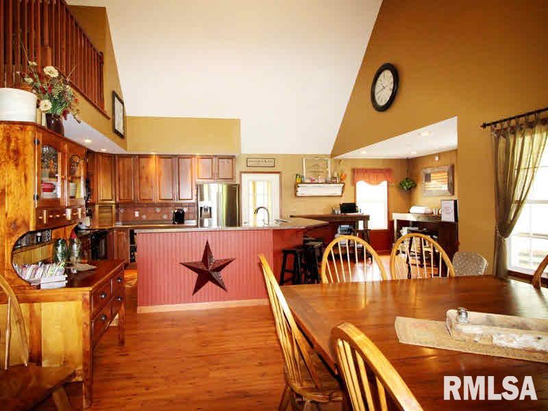 8883 East Dix-Irvington Road Dix, IL 62830 - Photo 9 of 36 Gallery Image 9