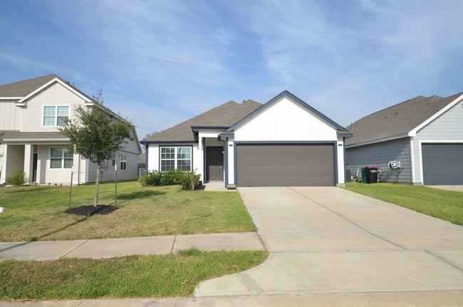 5626 Brooklyn Rose Drive Rosharon, TX 77583 - Photo 1 of 50 Gallery Image 1