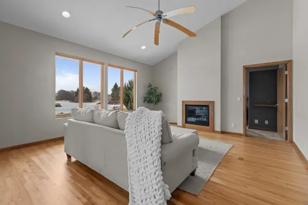 $599,900 | 4841 North Canvasback Circle, Appleton, WI 54913