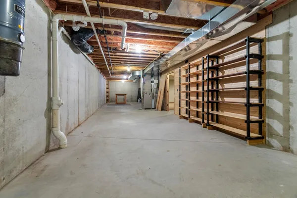 $599,900 | 4841 North Canvasback Circle, Appleton, WI 54913