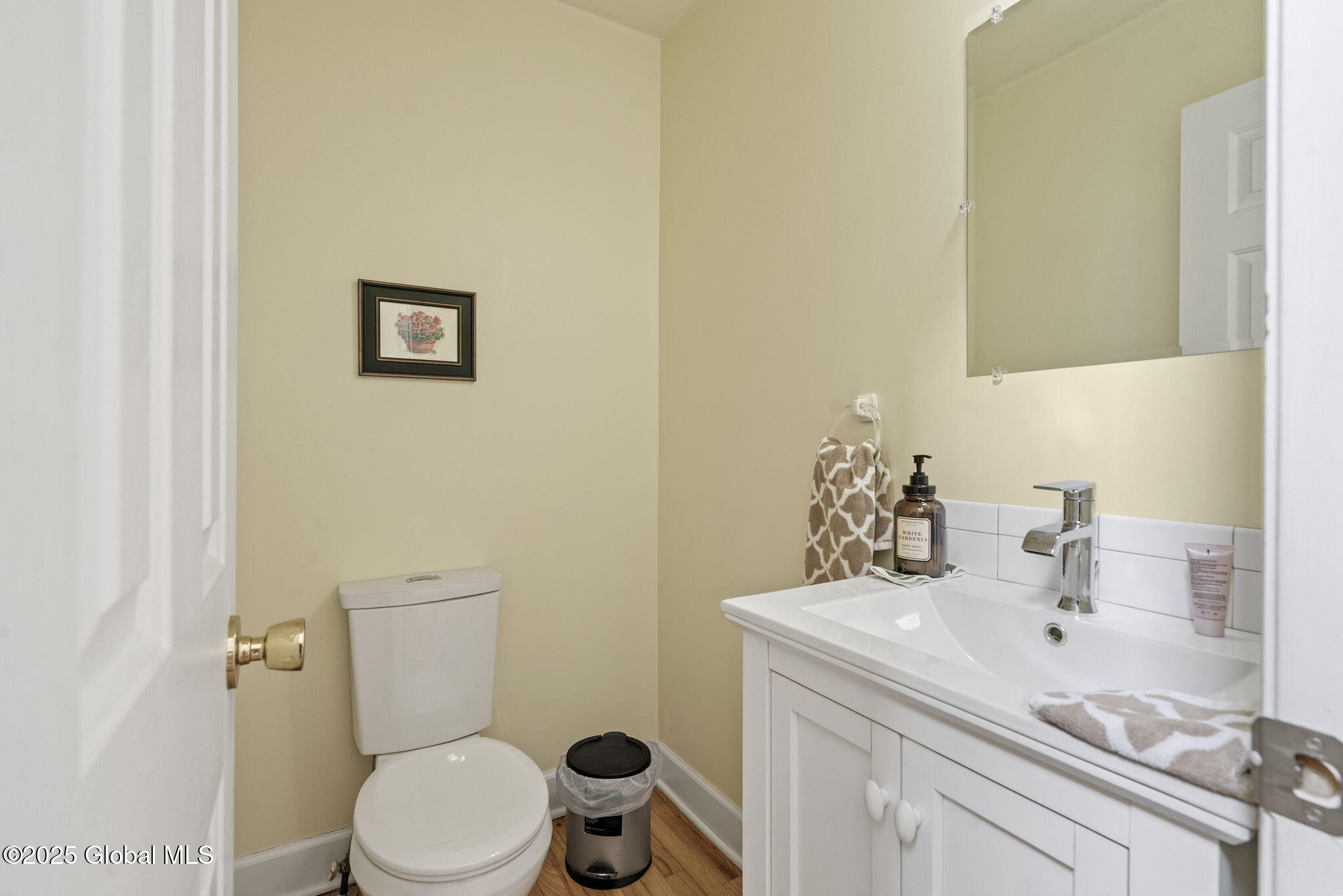 1055 Fort Hunter Road Rotterdam, NY 12303 - Photo 19 of 45 4-web-or-mls-1055-fort-hunter-rd