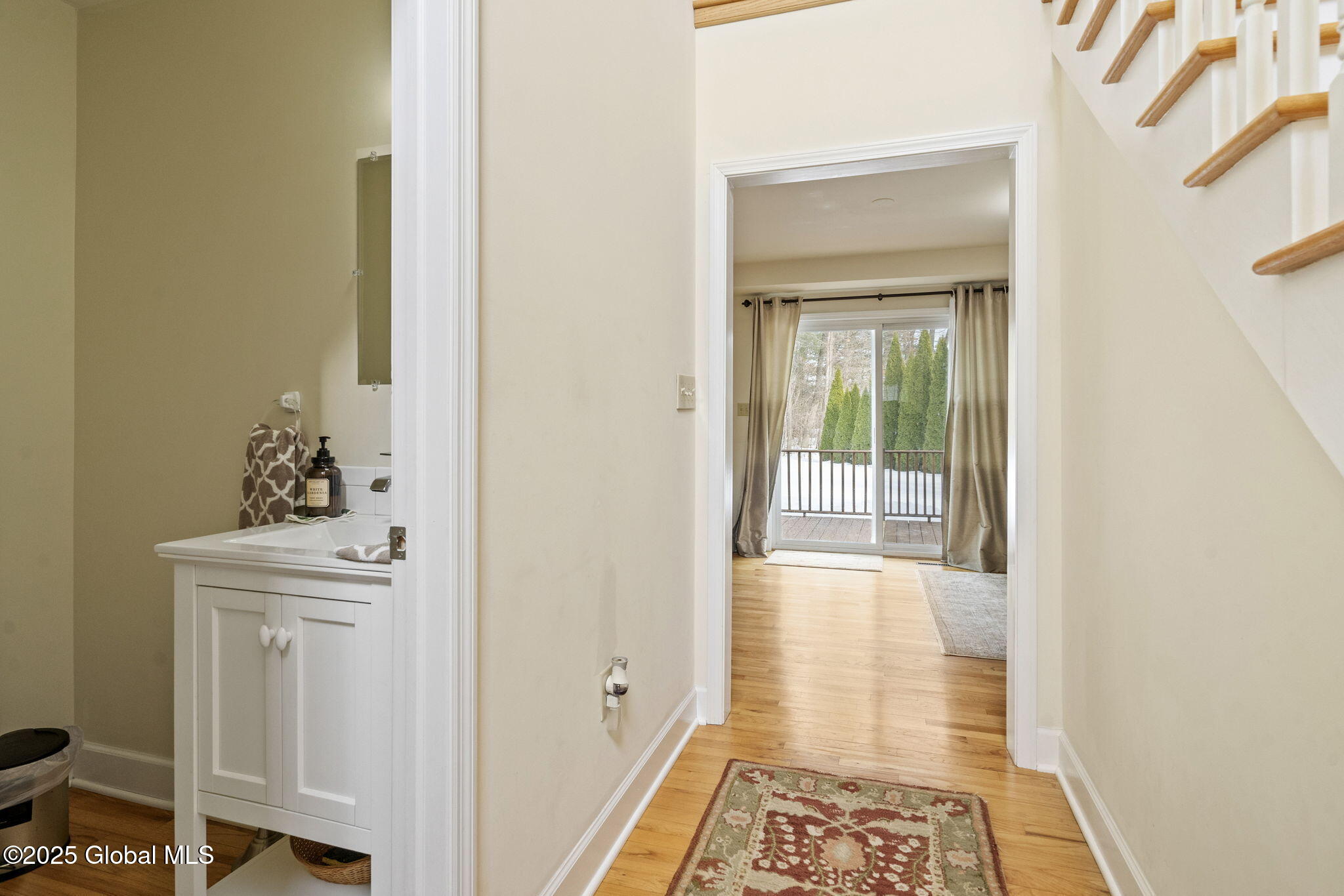 1055 Fort Hunter Road Rotterdam, NY 12303 - Photo 20 of 45 20-web-or-mls-1055-fort-hunter-rd
