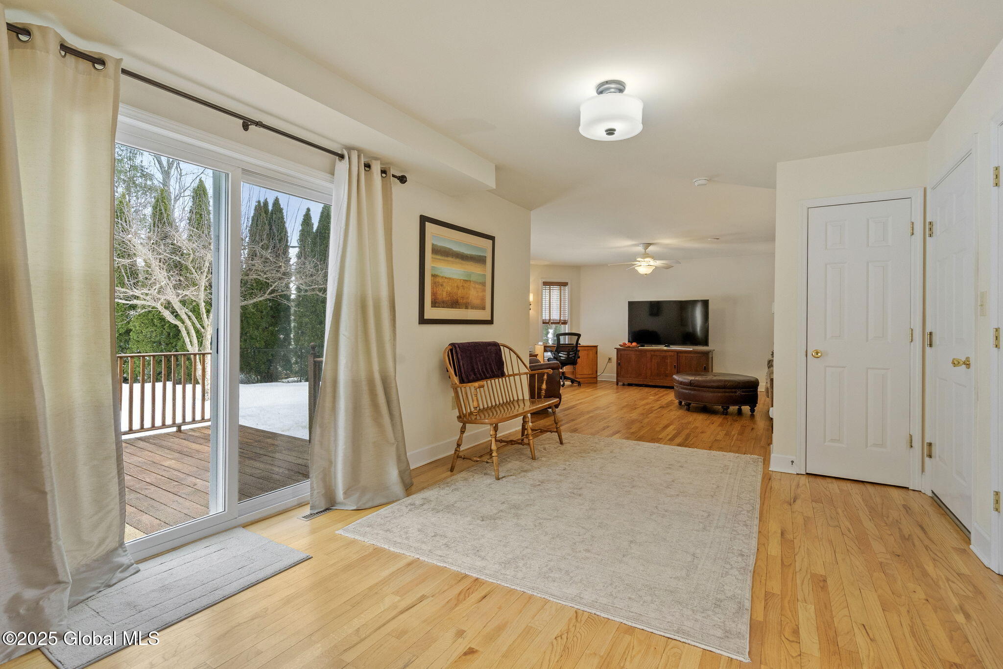 1055 Fort Hunter Road Rotterdam, NY 12303 - Photo 9 of 45 10-web-or-mls-1055-fort-hunter-rd