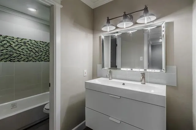 $319,999 | 2927 Pegasus Drive, Garland, TX 75044