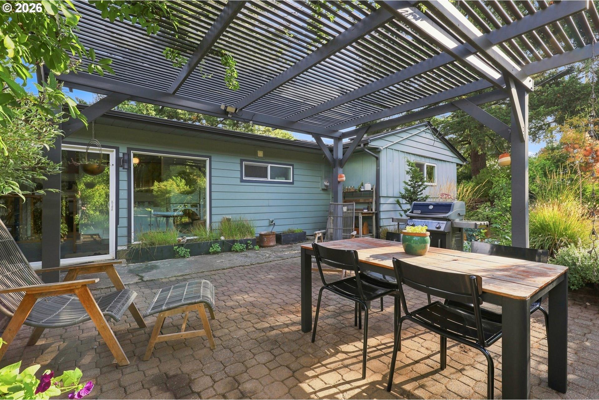 1908 Southwest Miles Street Portland, OR 97219 - Photo 32 of 44 Gallery Image 32