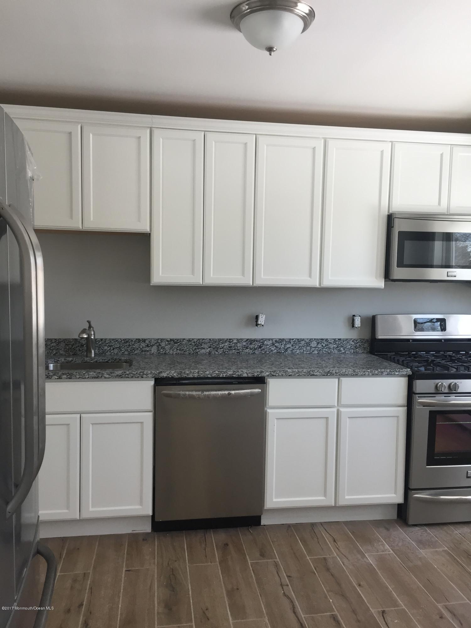 14 Marlin Road Old Bridge, NJ 08857 - Photo 2 of 19 031