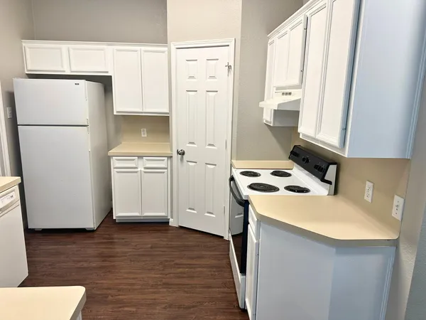 $1,695 | 1503 Cedar Park Drive, Unit B, Cedar Park, TX 78613