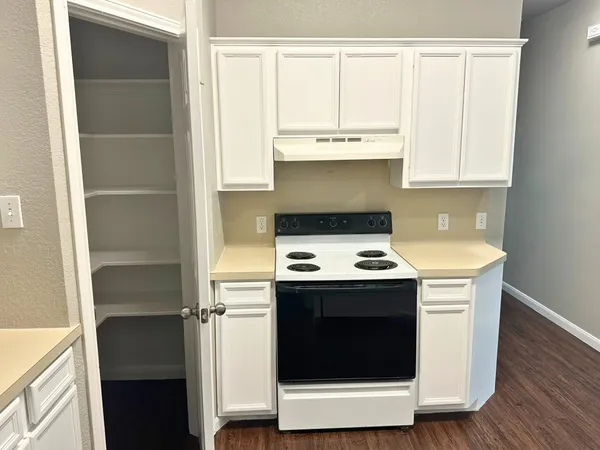 $1,695 | 1503 Cedar Park Drive, Unit B, Cedar Park, TX 78613
