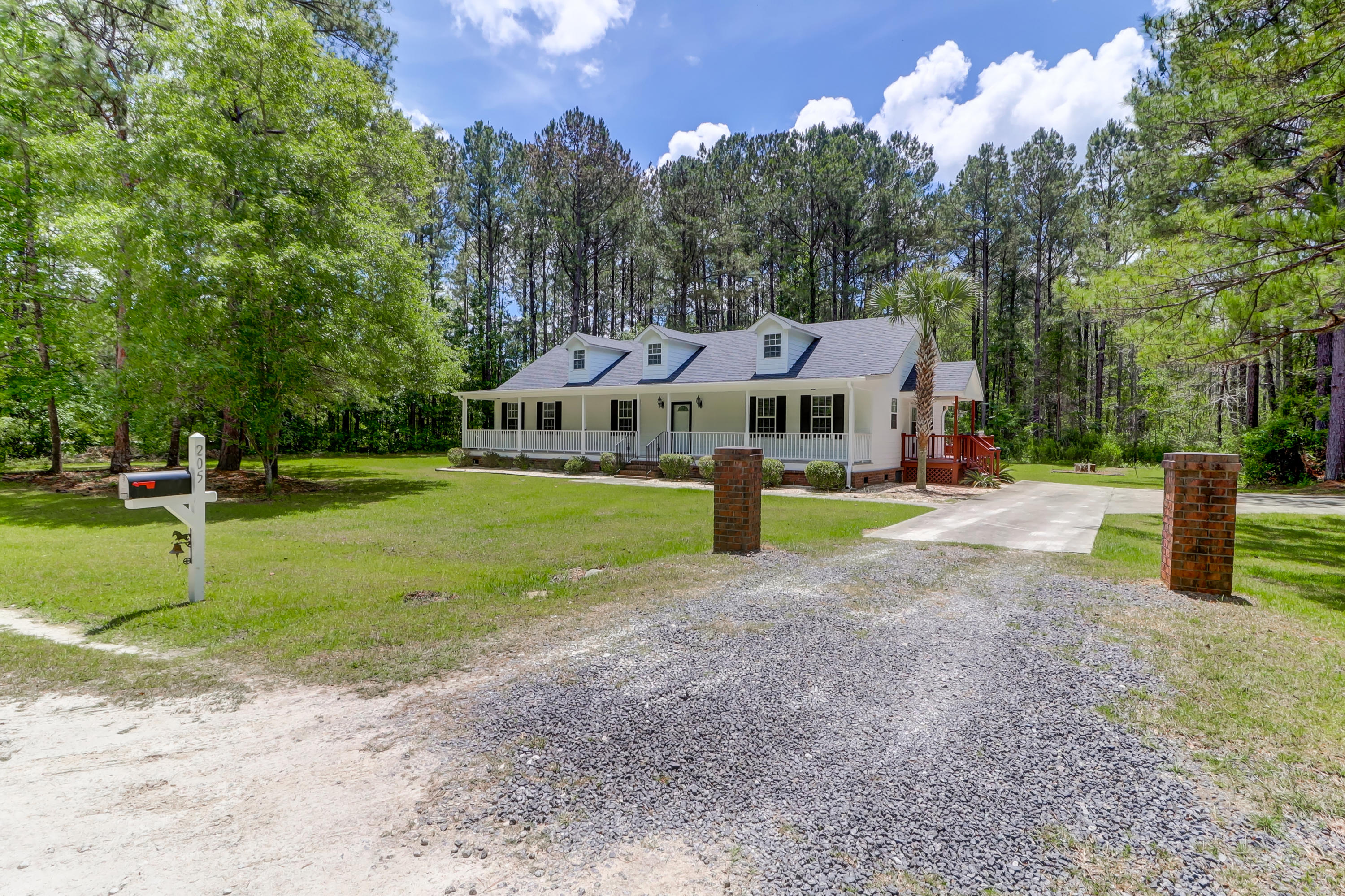 205 Deer Ridge