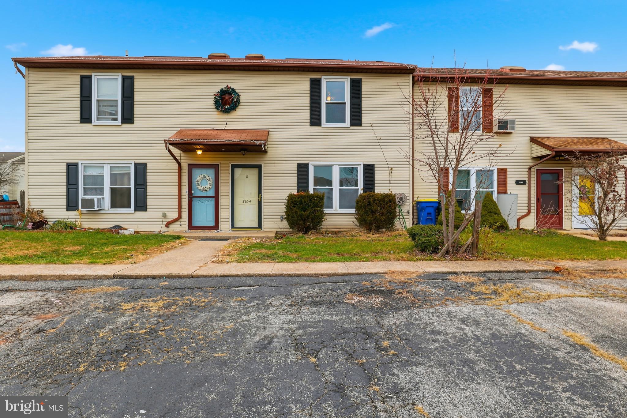 3104 Galaxy Road Dover, PA 17315 - Photo 2 of 29 Front View