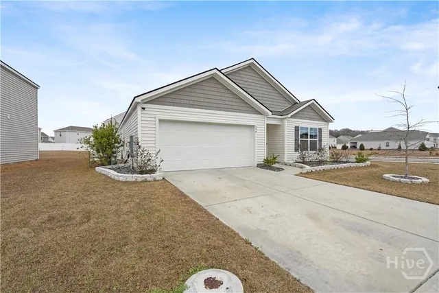 $379,900 | 394 Coconut Drive, Bloomingdale, GA 31302