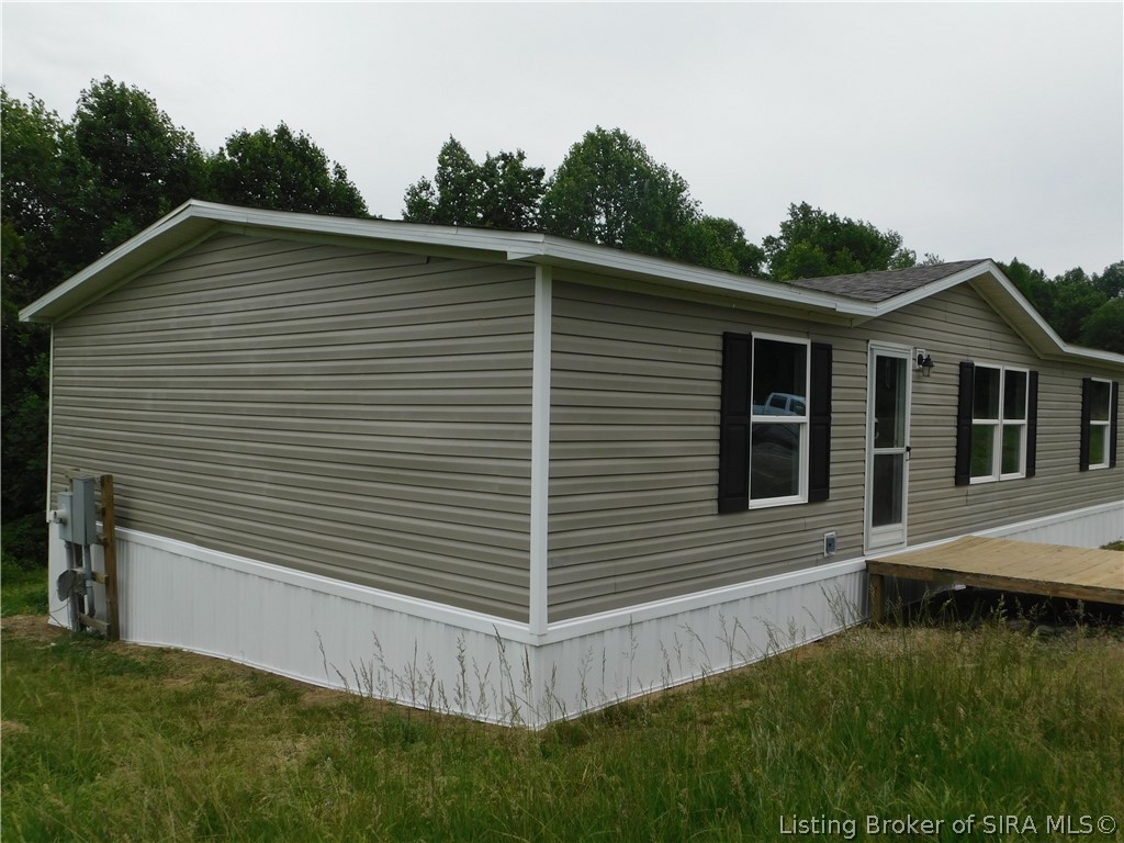 6356 Scotch Pine Road Cannelton, IN 47520 - Photo 3 of 18
