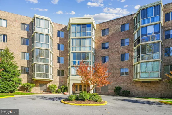 $329,000 | 2900 North Leisure World Boulevard, Unit 211, Silver Spring, MD 20906