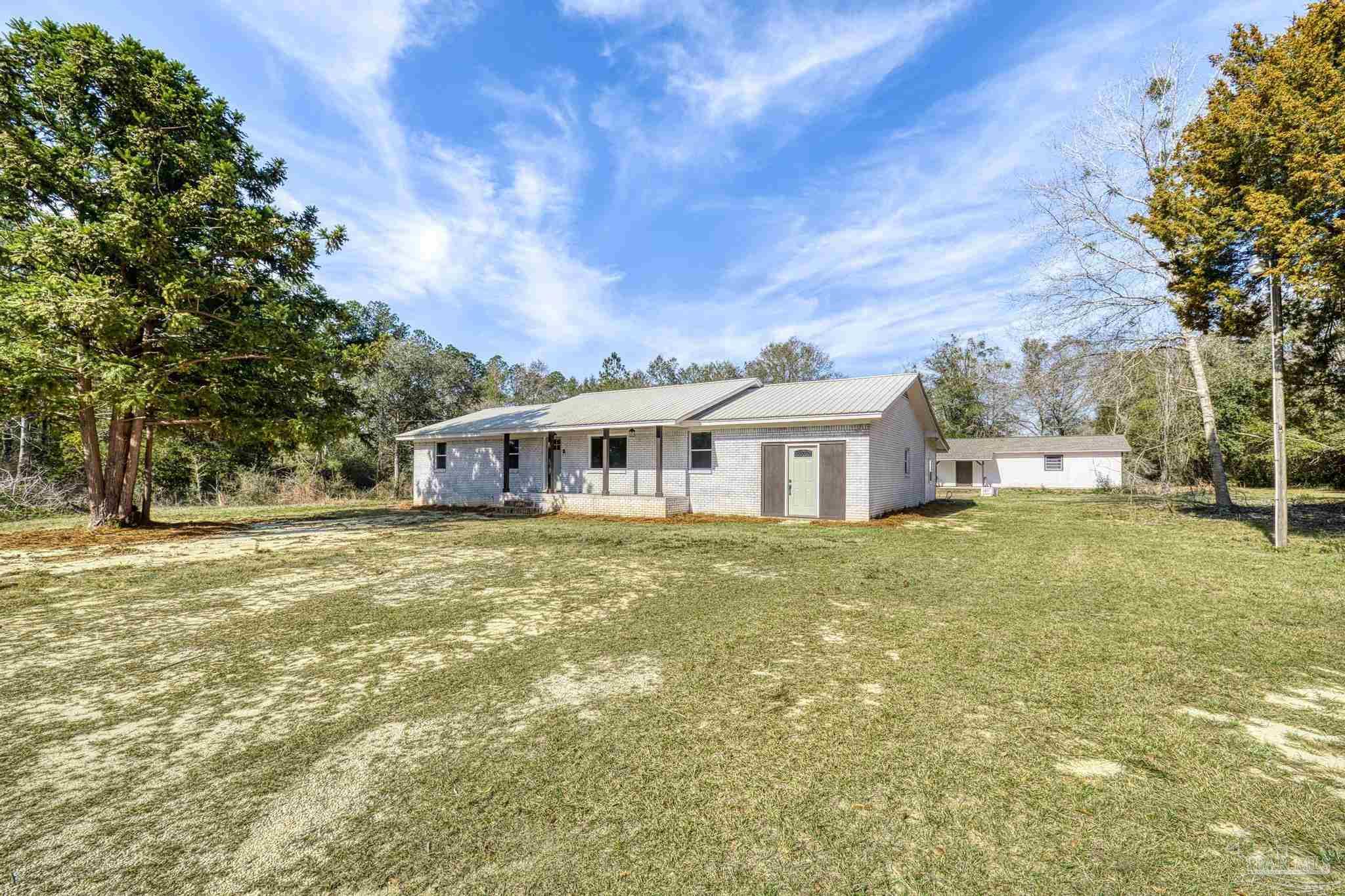 7988 Malone Road Milton, FL 32570 - Photo 1 of 69