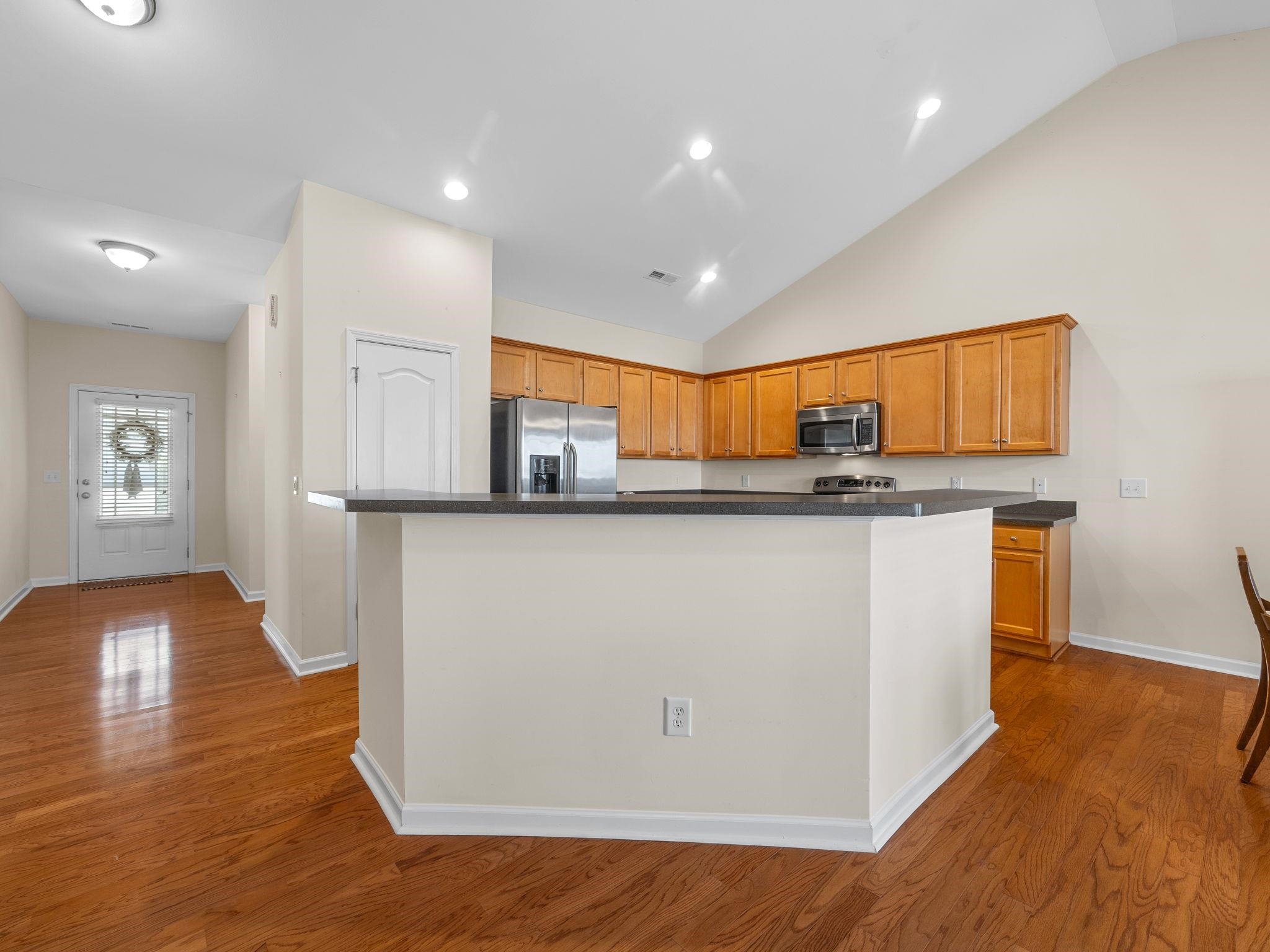 229 Medoc Lane Moore, SC 29369 - Photo 4 of 33