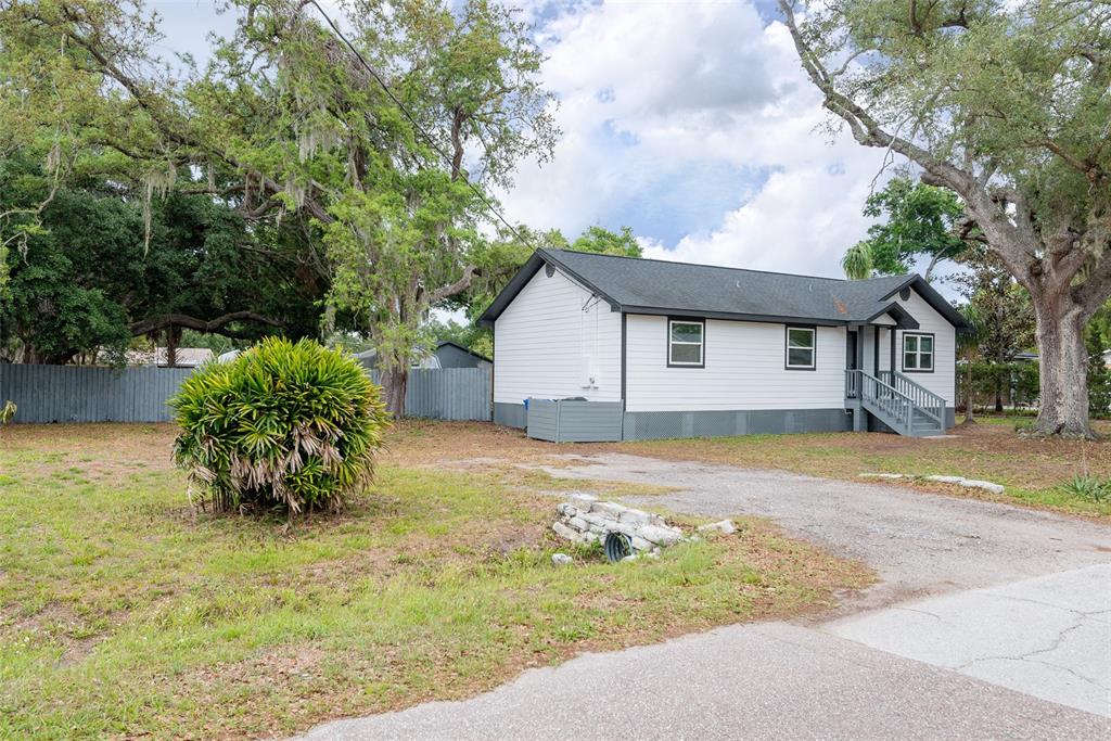 8812 Dyer Road Riverview, FL 33578 - Photo 1 of 34
