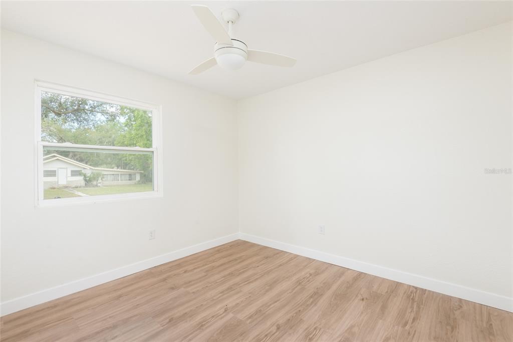 8812 Dyer Road Riverview, FL 33578 - Photo 16 of 34