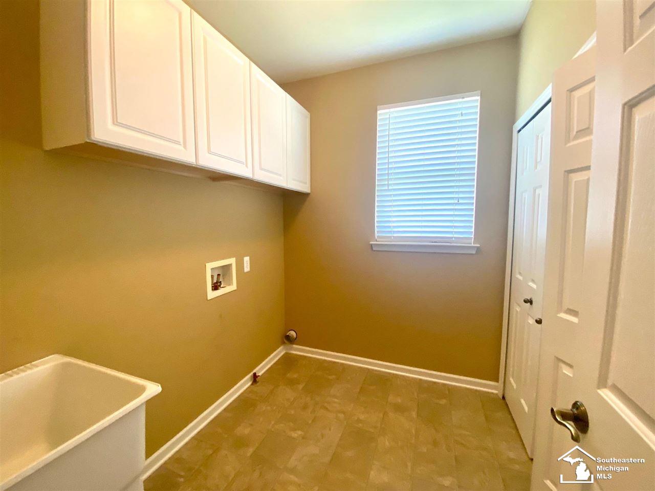 676 Elk Ridge Drive Dundee, MI 48131 - Photo 12 of 33