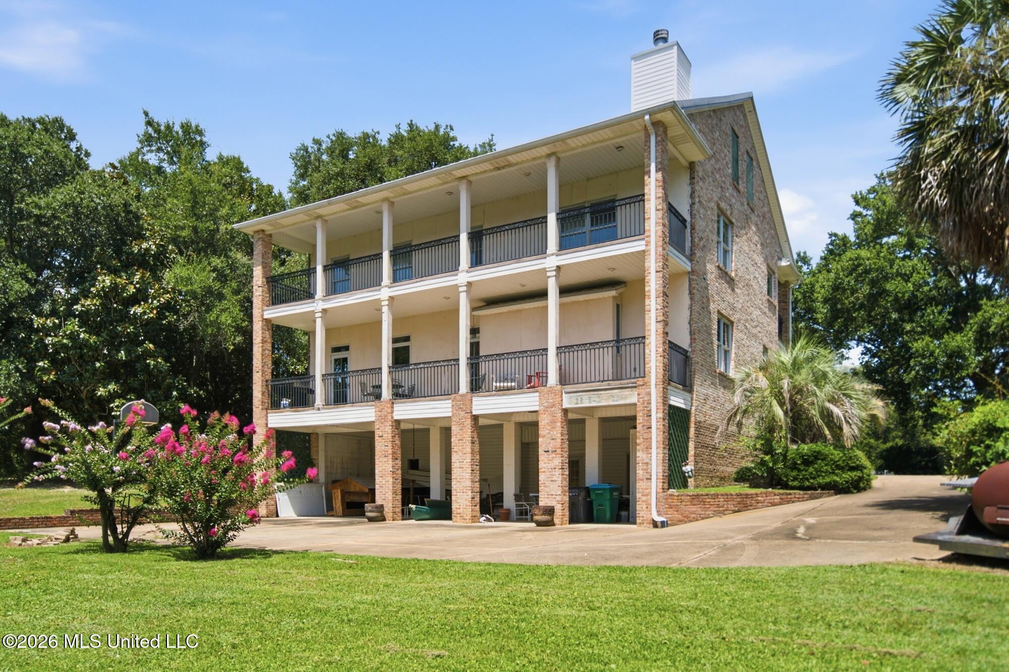 1409 Ladnier Road Gautier, MS 39553 - Photo 62 of 70 60_dsc01412