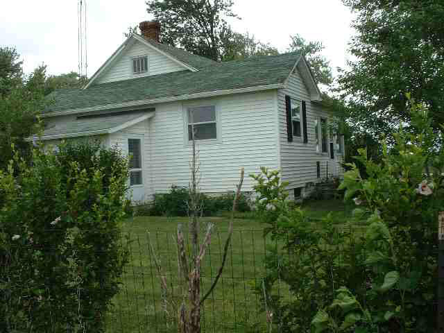 3435 State Rte 19 Mentone, IN 46539 - Photo 3 of 5